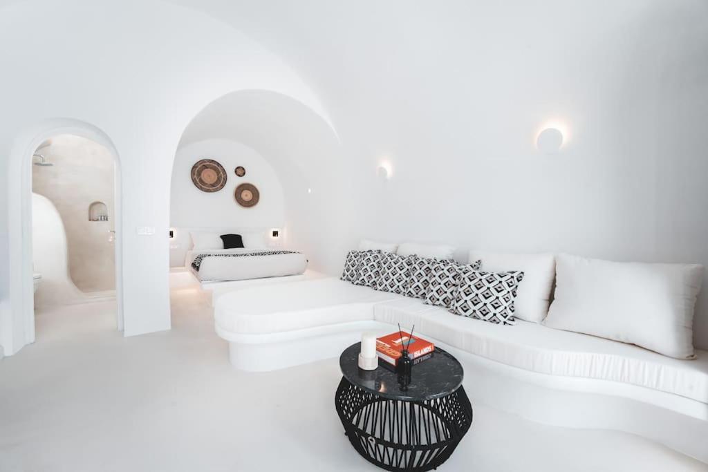 Akri Santorini With Heated Jacuzzi Villa Emporio  Ngoại thất bức ảnh
