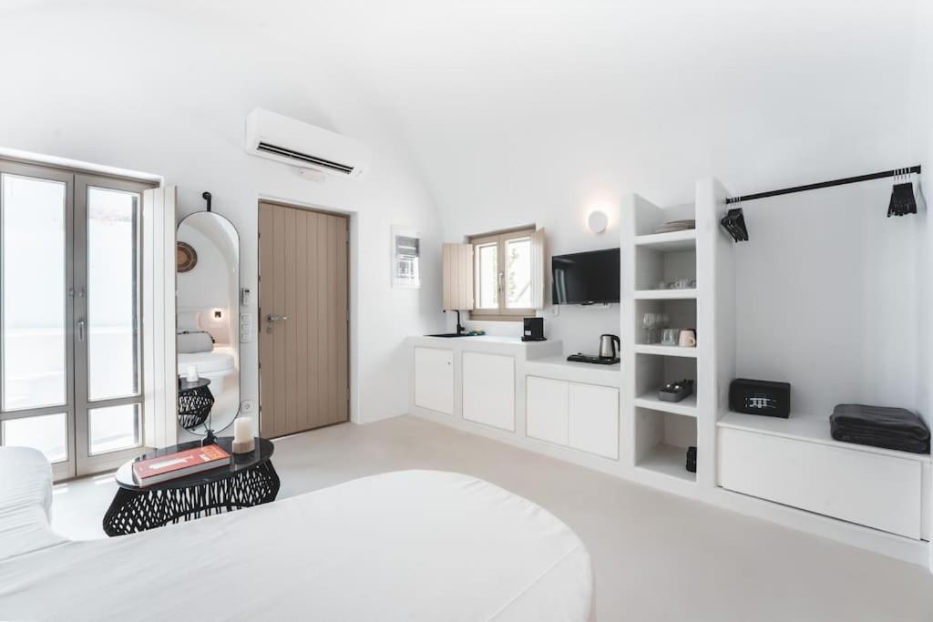 Akri Santorini With Heated Jacuzzi Villa Emporio  Ngoại thất bức ảnh